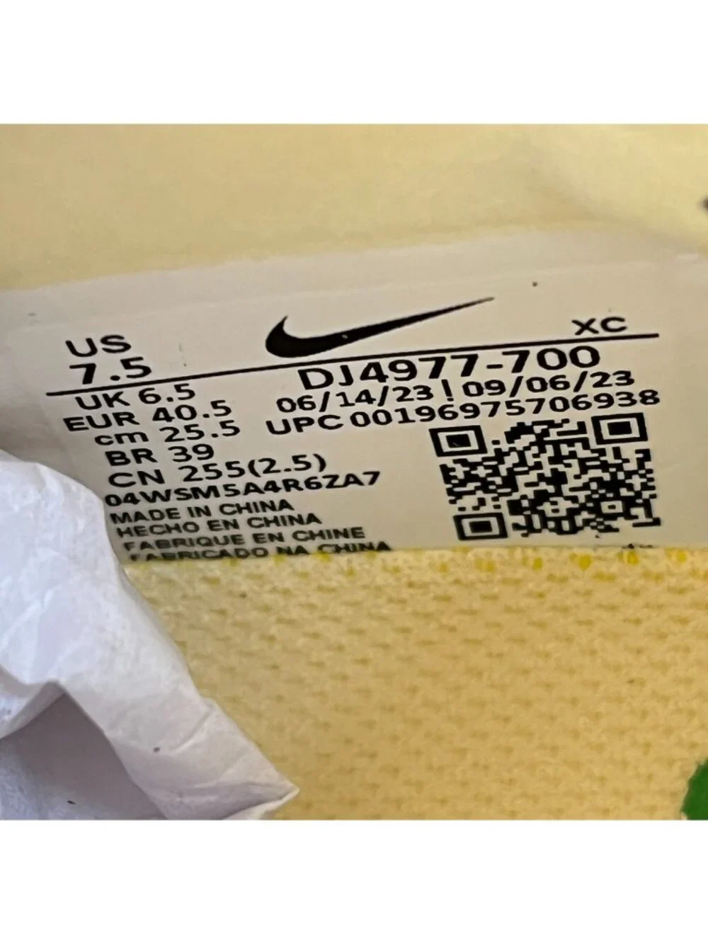 Nike Zoom Mercurial Superfly 9 Elite FG Mens Size 7.5 Yellow Black Soccer Cleats